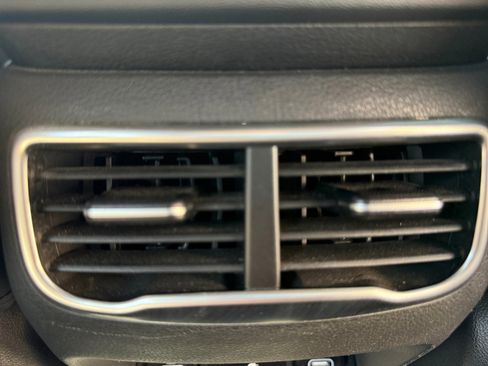 Used 2021 Hyundai Santa Fe Calligraphy image 32