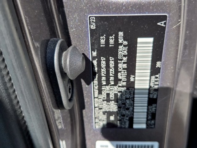 Used 2023 Toyota Sienna XLE FWD image 23