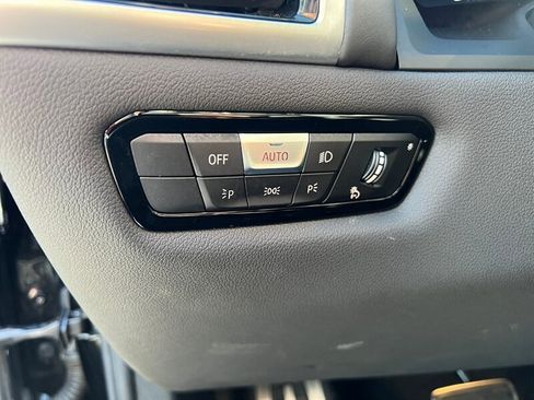 Used 2024 BMW M850i xDrive Coupe image 28