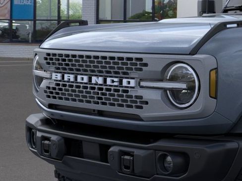 New 2025 Ford Bronco Badlands AWD/4WD image 19