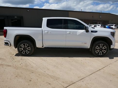 New 2026 GMC Sierra 1500 AT4 w/ AT4 Premium Package AWD/4WD image 3