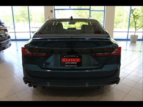 Used 2026 Toyota Camry XSE w/ Premium Package AWD/4WD image 6