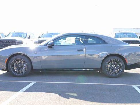 New 2026 Dodge Charger Scat Pack w/ Blacktop Package AWD/4WD image 6