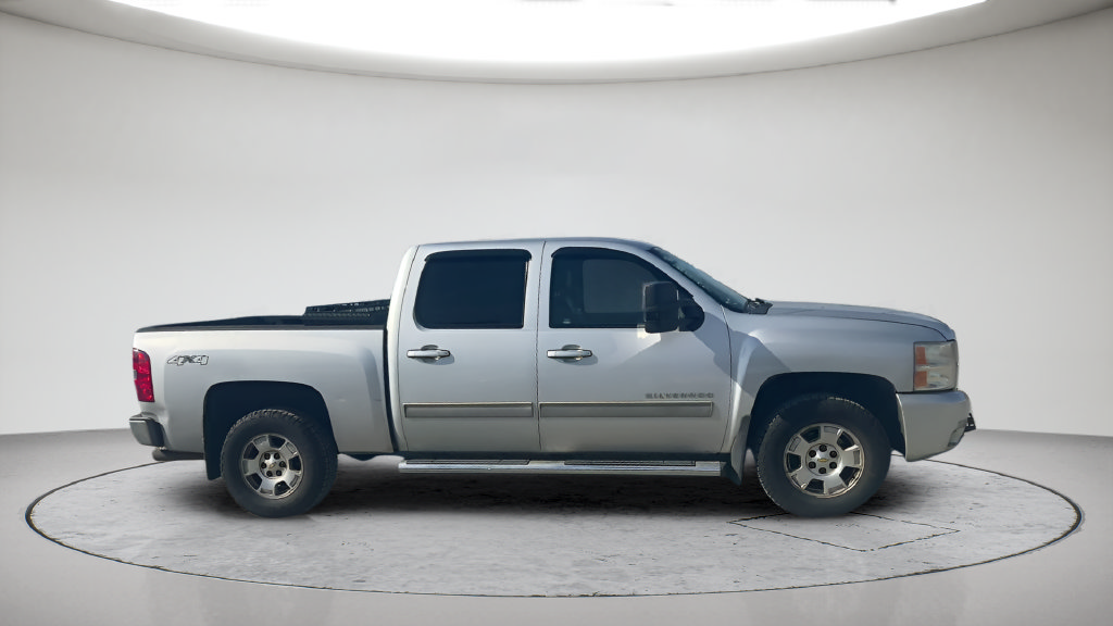 Used 2012 Chevrolet Silverado 1500 LTZ AWD/4WD image 5