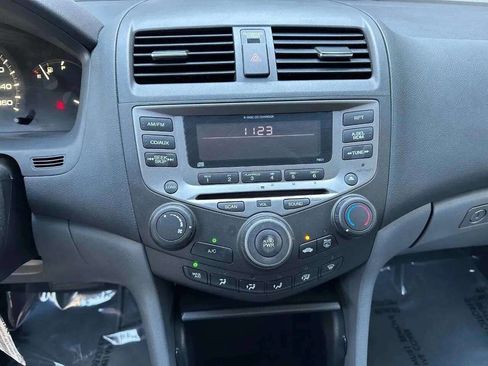 Used 2006 Honda Accord LX image 25