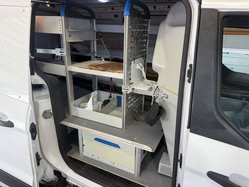 Used 2016 Ford Transit Connect XL FWD image 10