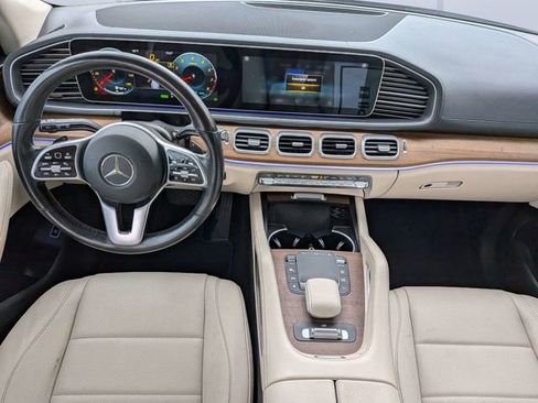 Used 2021 Mercedes-Benz GLS 450 4MATIC image 15