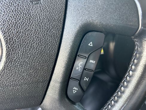 Used 2023 GMC Savana 2500 w/ Driver Convenience Package RWD image 20