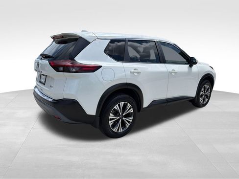 Used 2023 Nissan Rogue SV FWD image 8
