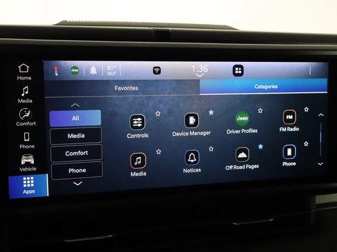 Used 2025 Jeep Gladiator Mojave AWD/4WD image 35