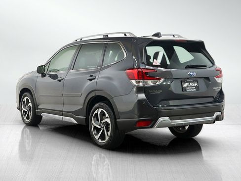Used 2023 Subaru Forester Touring AWD/4WD image 3
