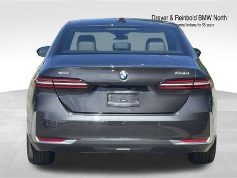 Certified 2026 BMW 530i xDrive w/ Premium Package AWD/4WD image 6