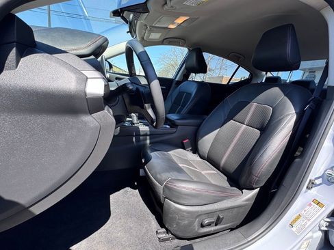 Used 2023 Nissan Altima 2.5 SR image 13