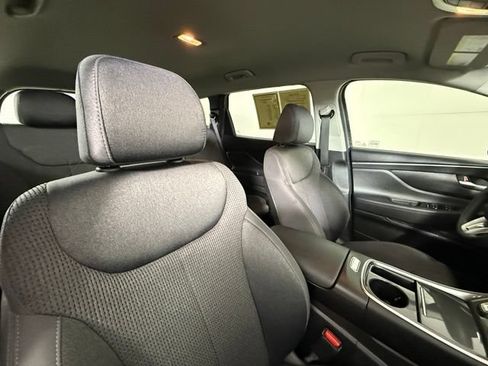 Used 2021 Hyundai Santa Fe SE FWD image 29