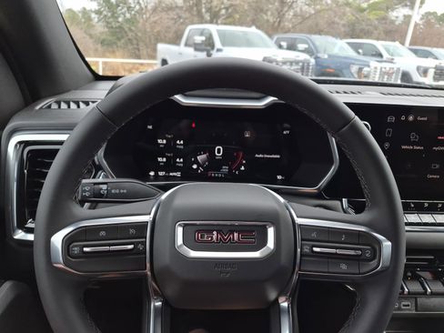 New 2026 GMC Canyon Elevation w/ Convenience Package image 13