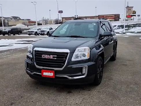 Used 2017 GMC Terrain SLE w/ Driver Alert Package I image 3