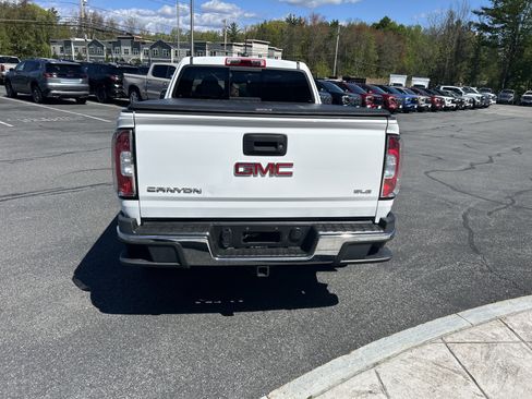 Used 2017 GMC Canyon SLE w/ SLE Convenience Package AWD/4WD image 8