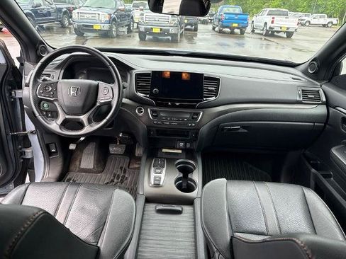 Used 2022 Honda Passport TrailSport image 16