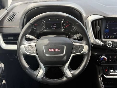 Used 2020 GMC Terrain SLT w/ Preferred Package FWD image 19