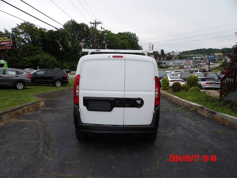 Used 2016 RAM ProMaster City Tradesman image 6