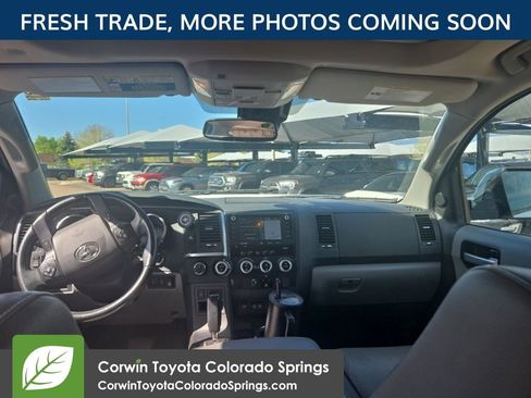 Used 2022 Toyota Sequoia Limited AWD/4WD image 13
