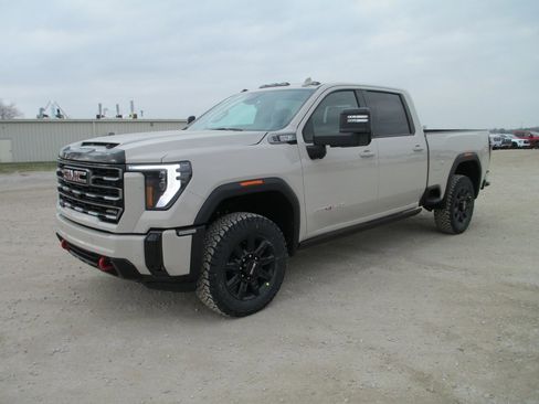 New 2026 GMC Sierra 2500 AT4 w/ AT4 Premium Plus Package image 10