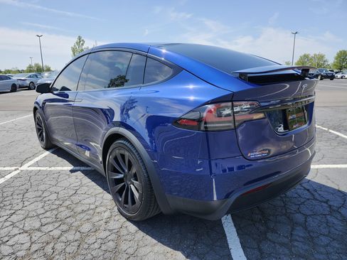Used 2023 Tesla Model X AWD/4WD image 14