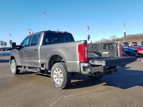 Used 2024 Ford F250 XLT image 7