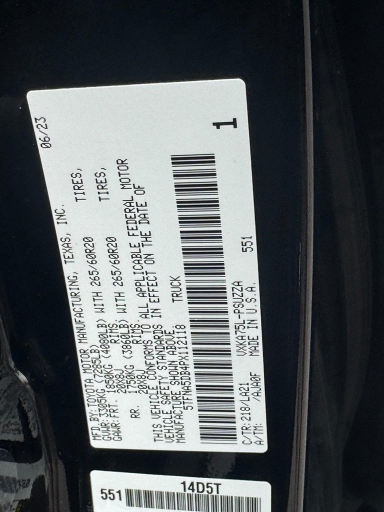 Used 2023 Toyota Tundra Platinum AWD/4WD image 33