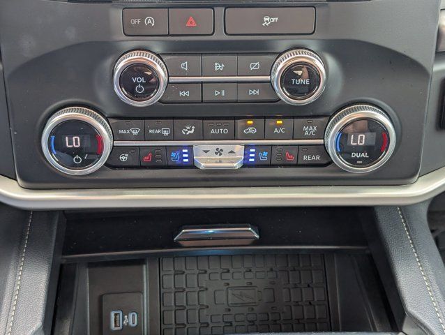 Used 2024 Ford Expedition XLT RWD image 20