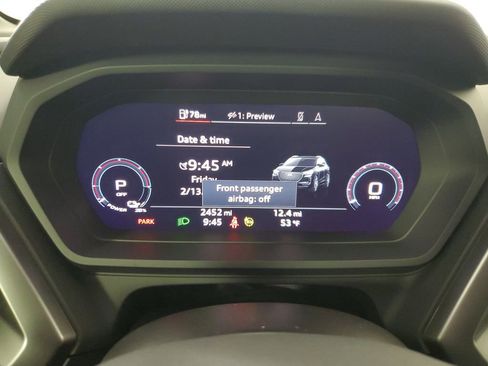 Used 2024 Audi Q4 e-tron Premium Plus image 27