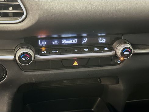 Used 2025 MAZDA CX-30 AWD 2.5 S w/ Select Sport Pkg image 24