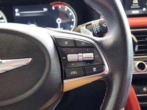 Used 2022 Genesis G70 3.3T Launch Edition image 27