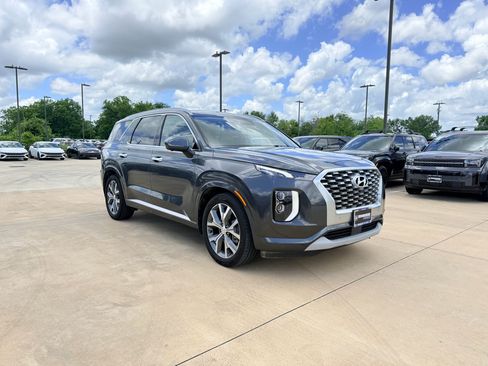 Used 2022 Hyundai Palisade Limited AWD/4WD image 3