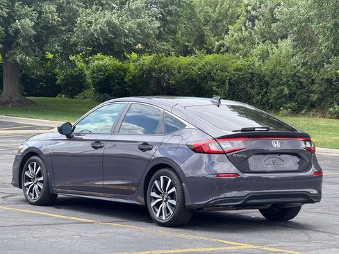 Used 2024 Honda Civic EX-L image 7
