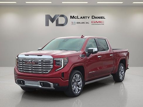 Certified 2024 GMC Sierra 1500 Denali w/ Denali Reserve Package image 2