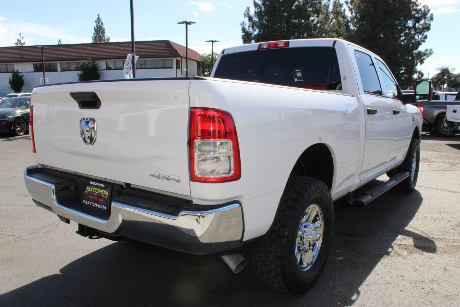 Used 2024 RAM 2500 Tradesman w/ Chrome Appearance Group AWD/4WD image 34
