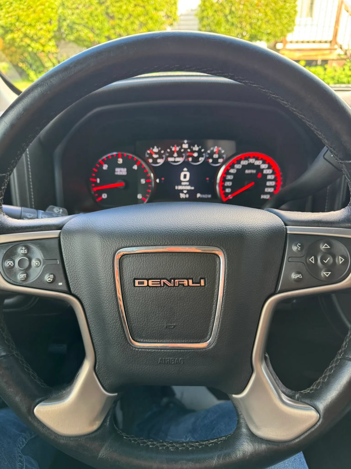 Used 2016 GMC Sierra 1500 Denali AWD/4WD image 16