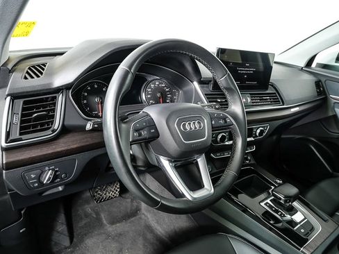 Used 2023 Audi Q5 2.0T Premium w/ Convenience Package AWD/4WD image 6