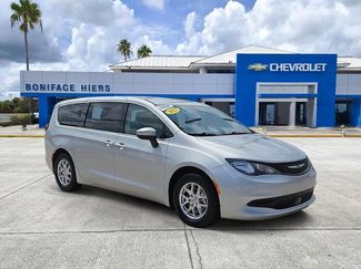 Used 2022 Chrysler Voyager LX FWD video 1