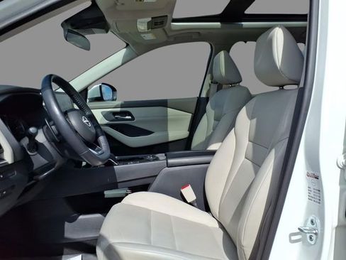 Used 2023 Nissan Rogue SV w/ SV Premium B Package image 20