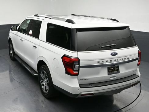 Used 2022 Ford Expedition Max Limited image 28