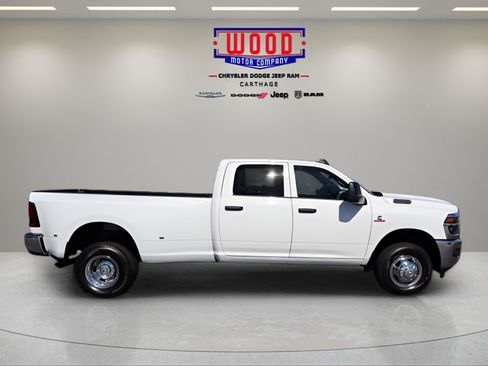 New 2027 RAM 3500 Tradesman w/ Chrome Appearance Group A AWD/4WD image 2