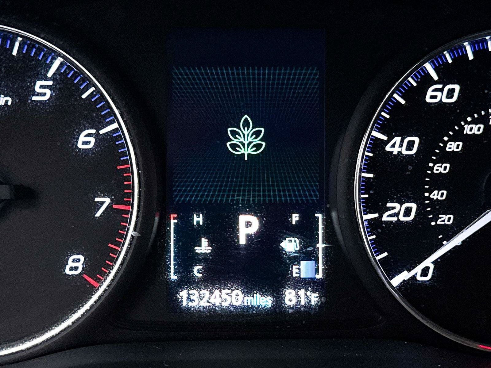Used 2016 Mitsubishi Outlander SE FWD image 26