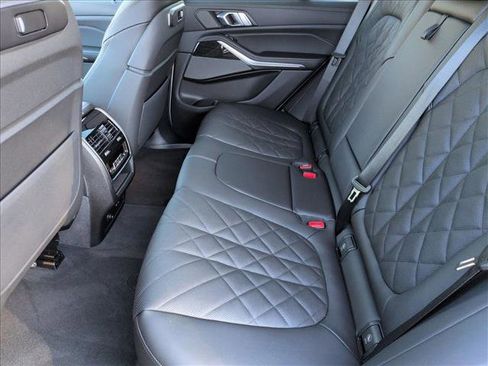 New 2026 BMW X5 xDrive50e image 16