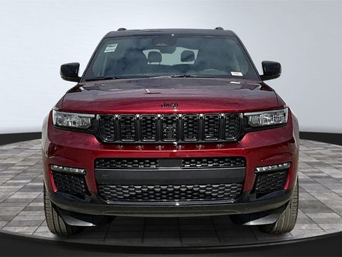 New 2025 Jeep Grand Cherokee L Limited image 18