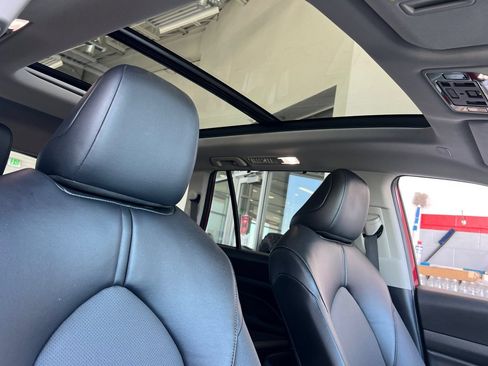 Certified 2024 Toyota Grand Highlander AWD Hybrid image 15
