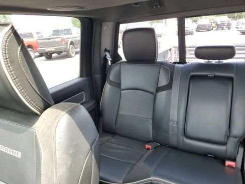 Used 2020 RAM 2500 Laramie w/ Night Edition AWD/4WD image 14