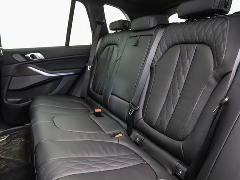 Used 2026 BMW X5 xDrive50e w/ M Sport Package image 22