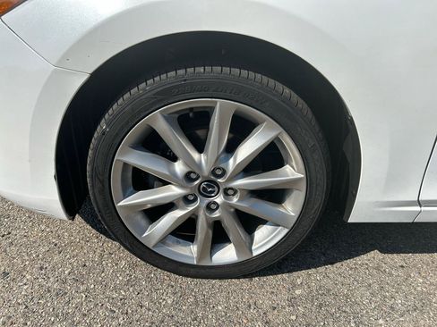 Used 2017 MAZDA MAZDA3 Grand Touring FWD image 31